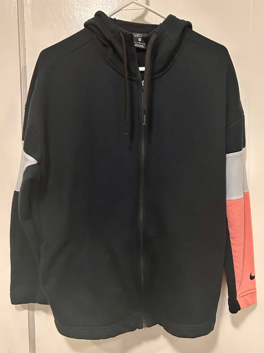 Nike Black and White Dri-FIT Label Detail